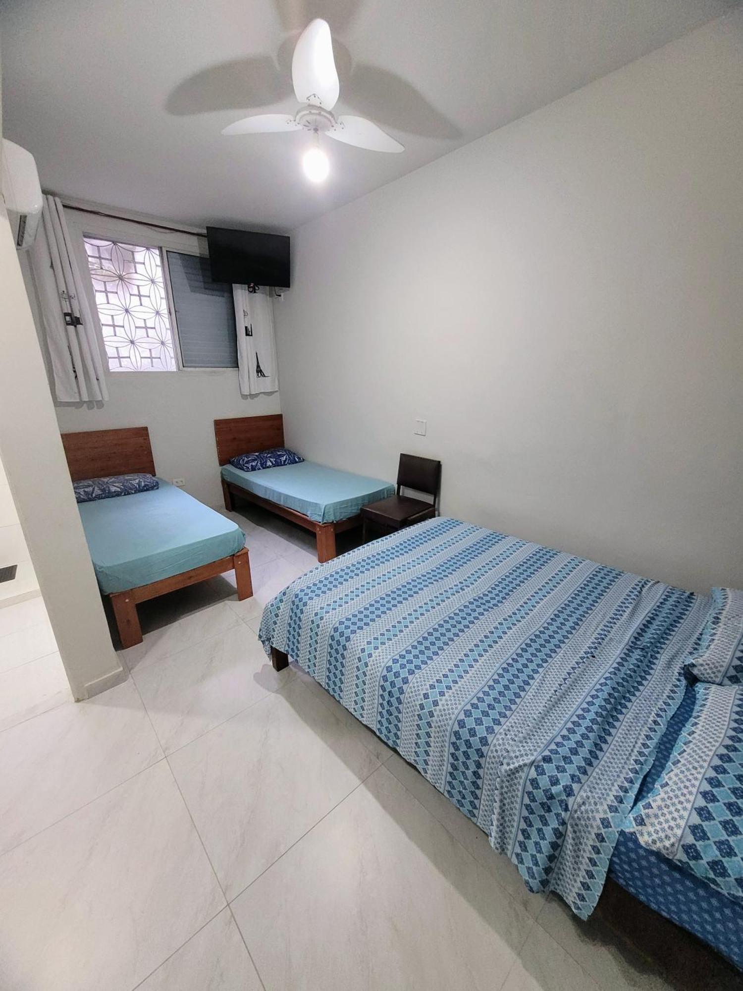 Guaruja Praia Hotel Economico Buitenkant foto