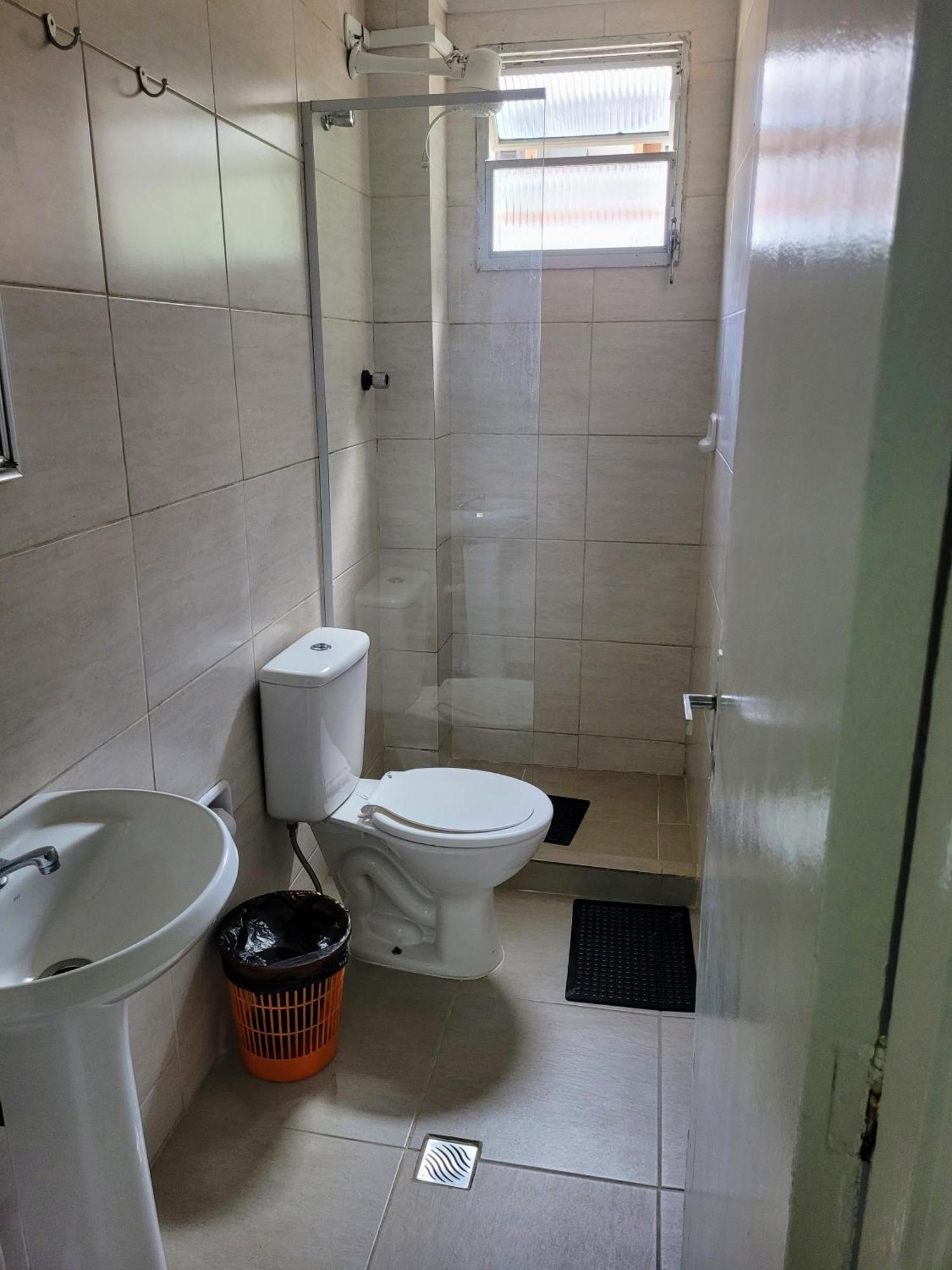 Guaruja Praia Hotel Economico Buitenkant foto